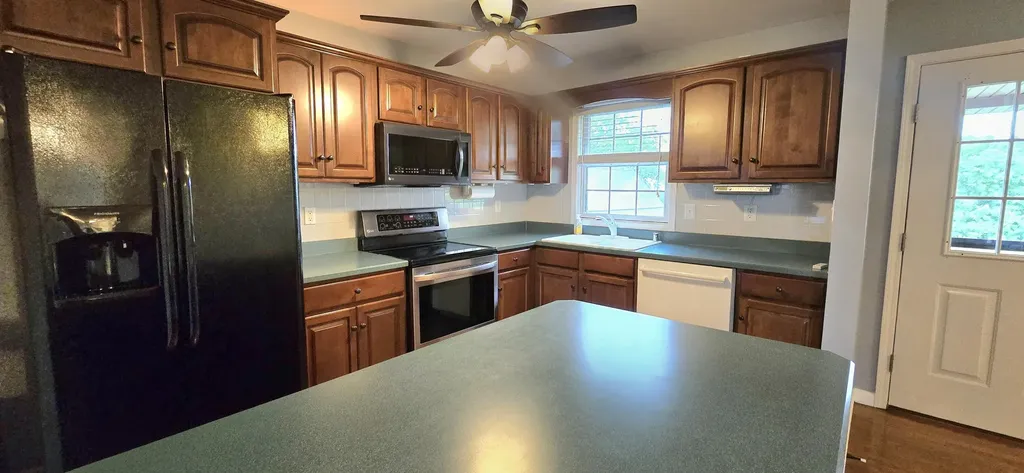 602 Tuggle Road Lancaster KY 40444