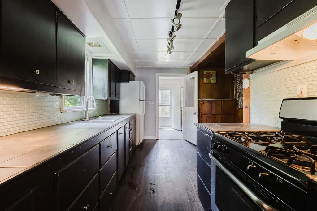 320 Burley Avenue Lexington KY 40503