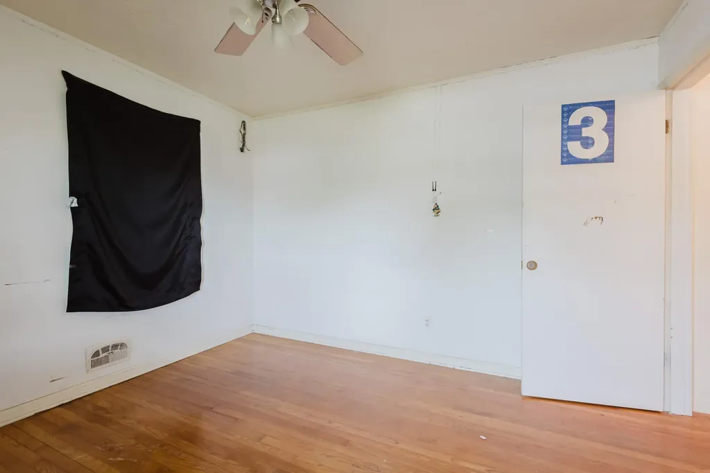 2108 Harrodsburg Road Lexington KY 40503