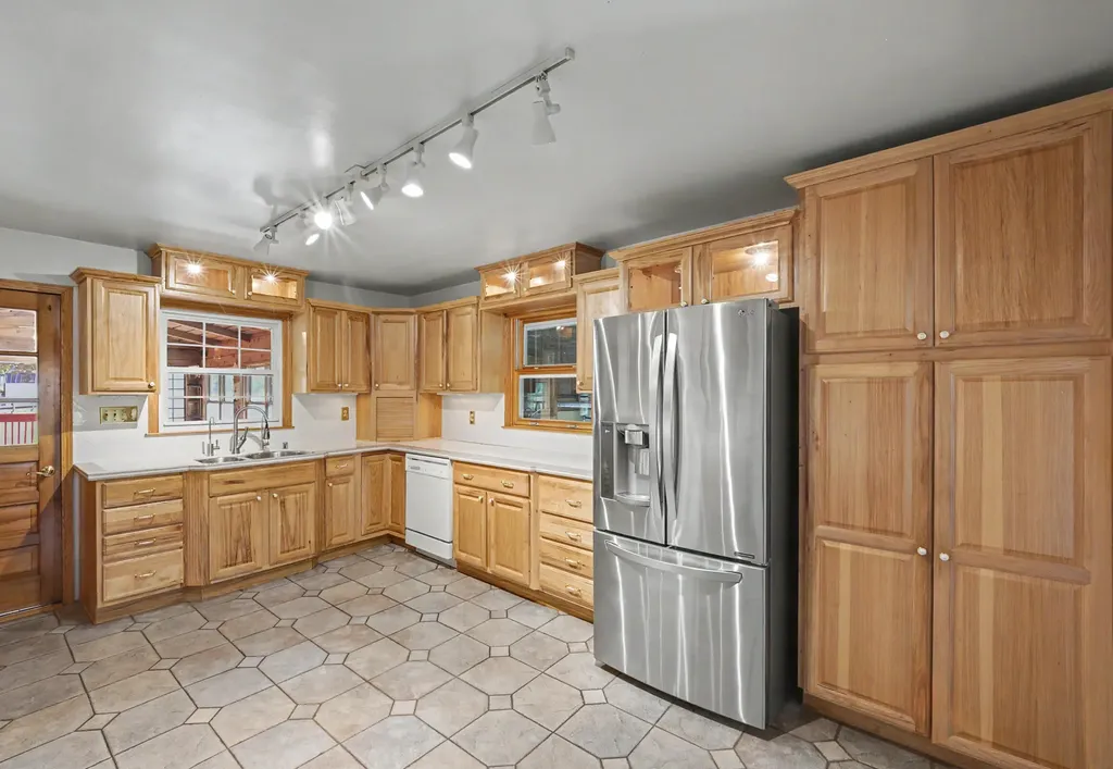 4861 Winchester Road Lexington KY 40509
