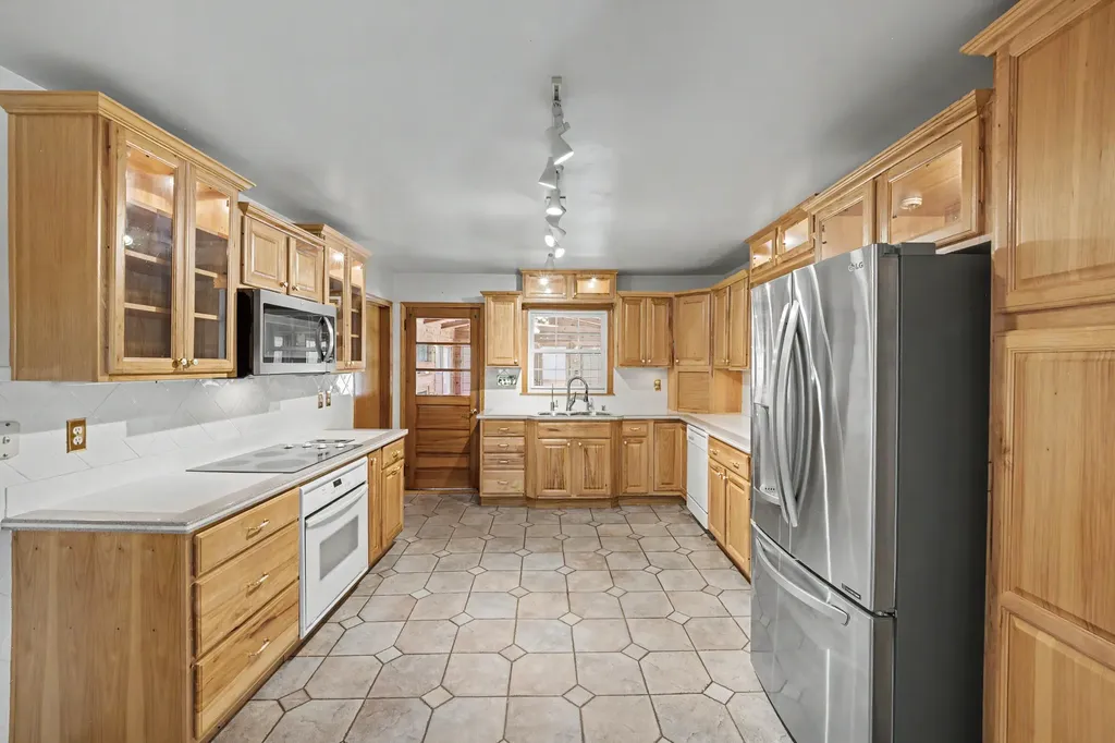 4861 Winchester Road Lexington KY 40509