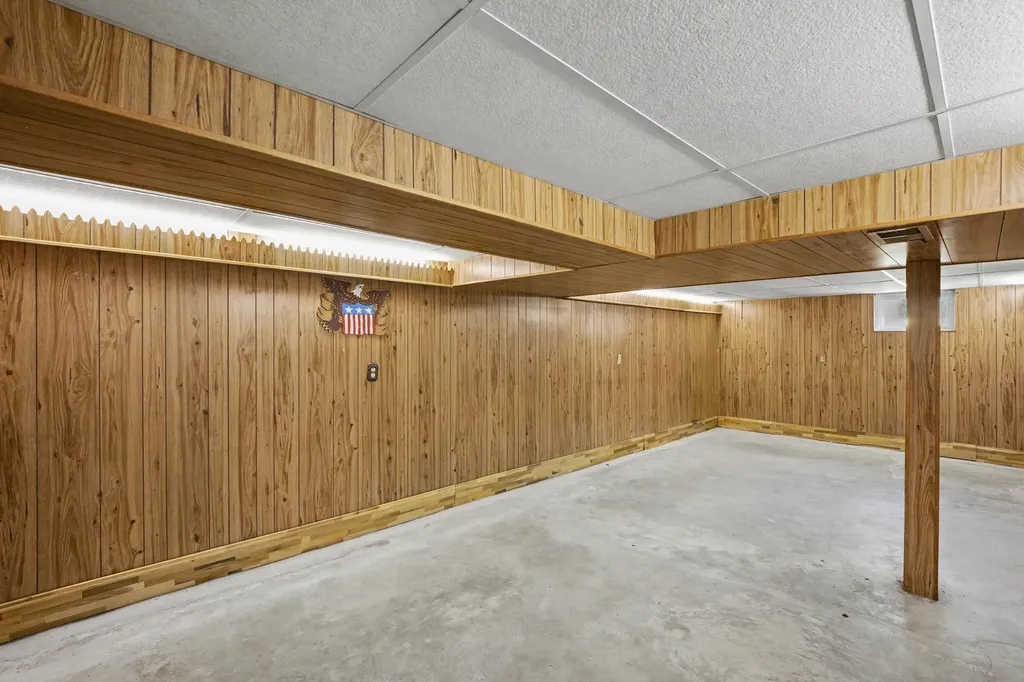 4861 Winchester Road Lexington KY 40509