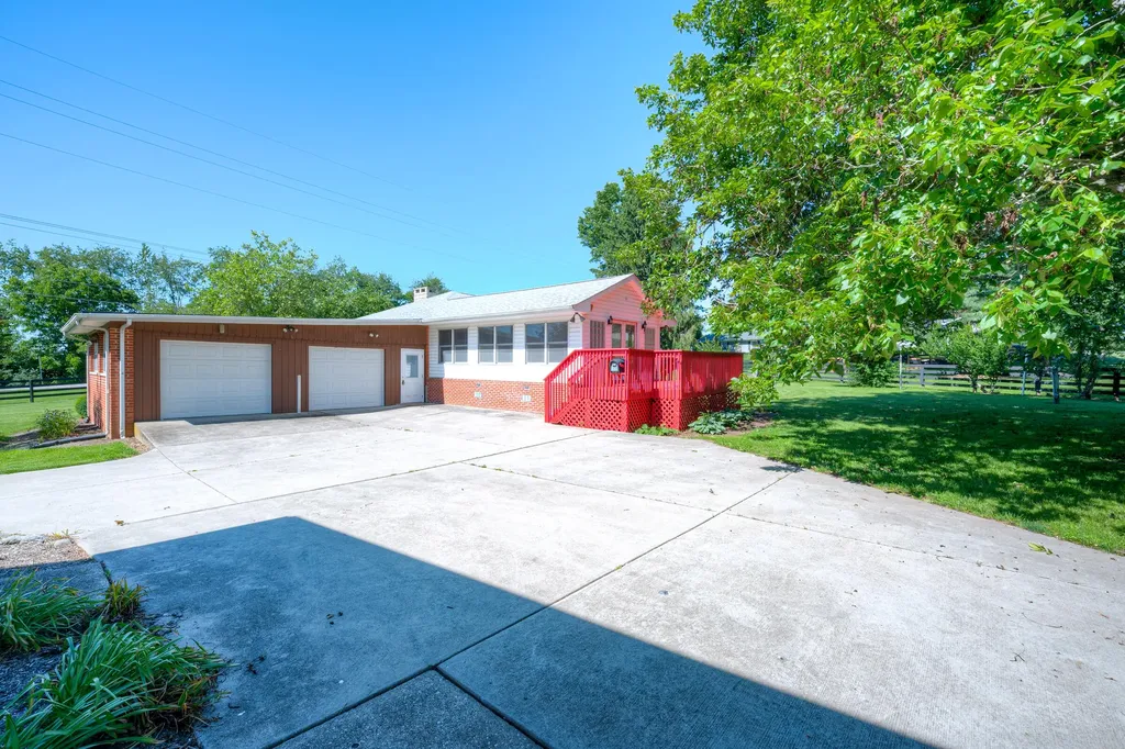 4861 Winchester Road Lexington KY 40509