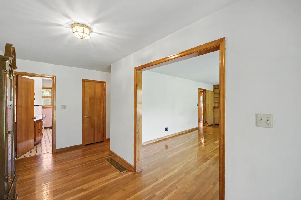 4861 Winchester Road Lexington KY 40509