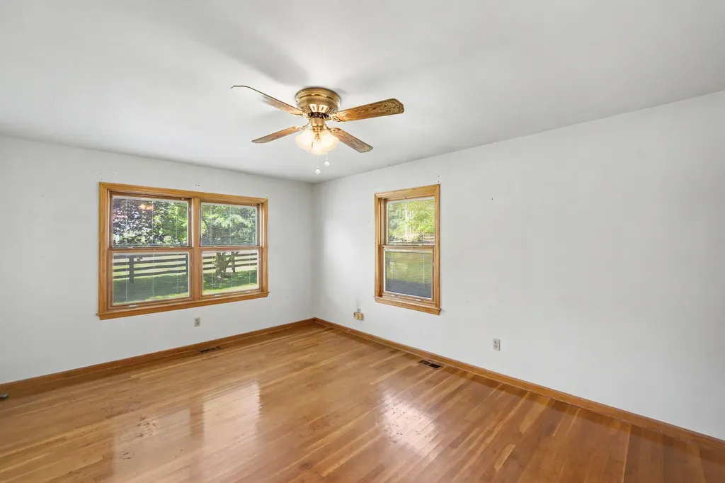 4861 Winchester Road Lexington KY 40509