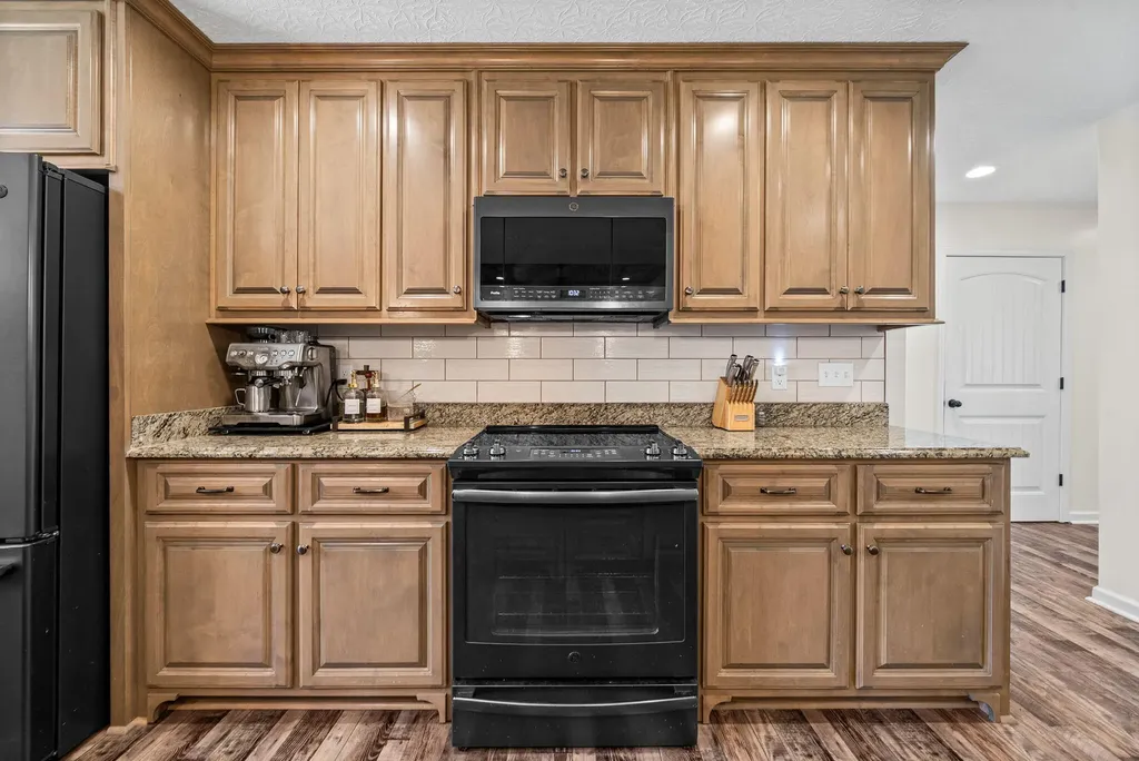 324 Marshall Road Russellville KY 42276
