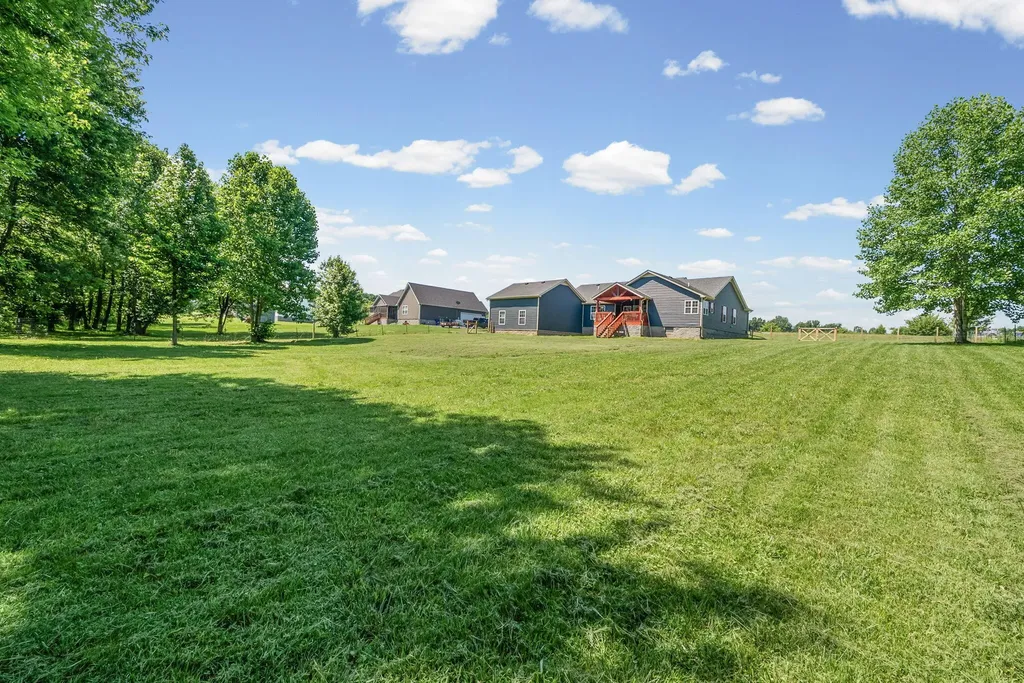 324 Marshall Road Russellville KY 42276