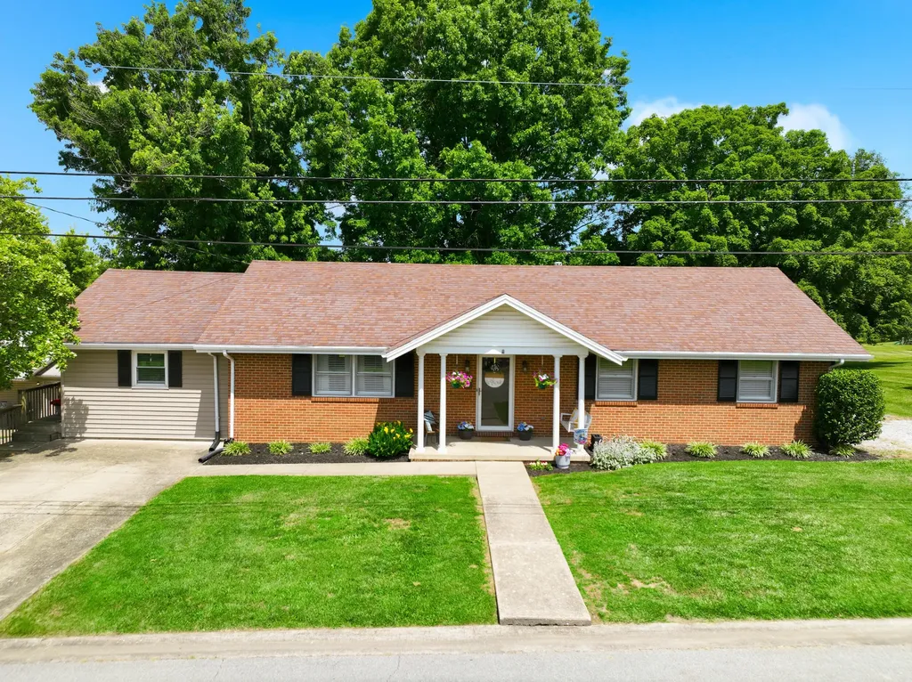 322 Kennedy Heights Carlisle KY 40311
