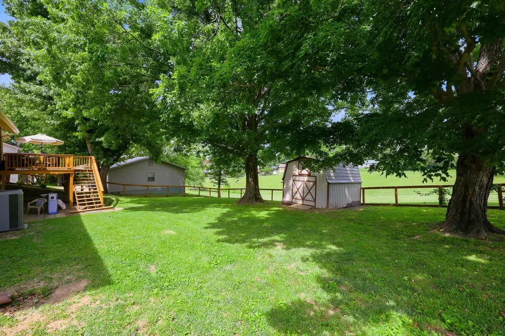 322 Kennedy Heights Carlisle KY 40311
