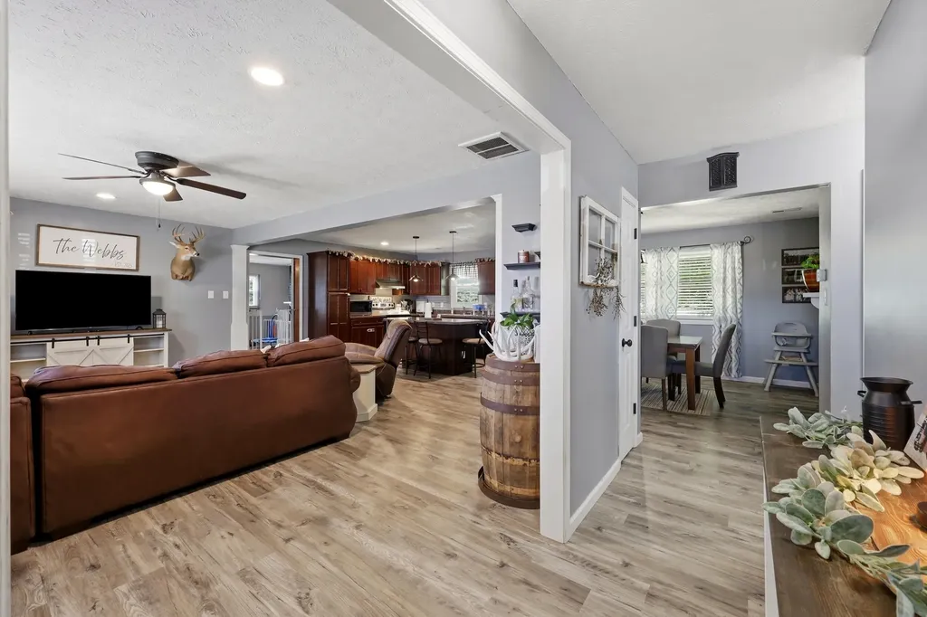 322 Kennedy Heights Carlisle KY 40311