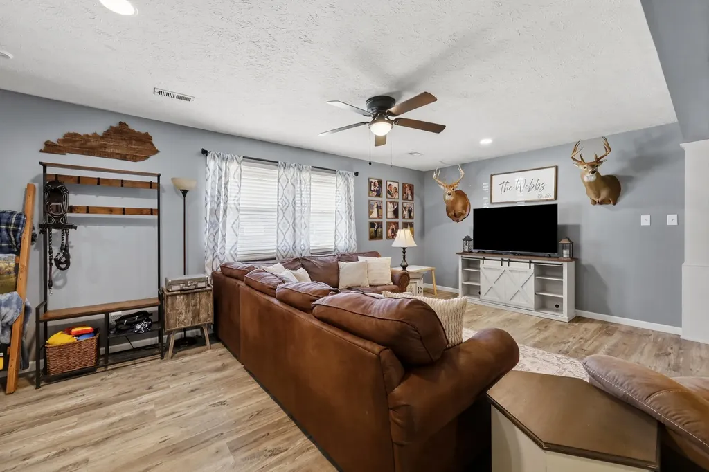 322 Kennedy Heights Carlisle KY 40311