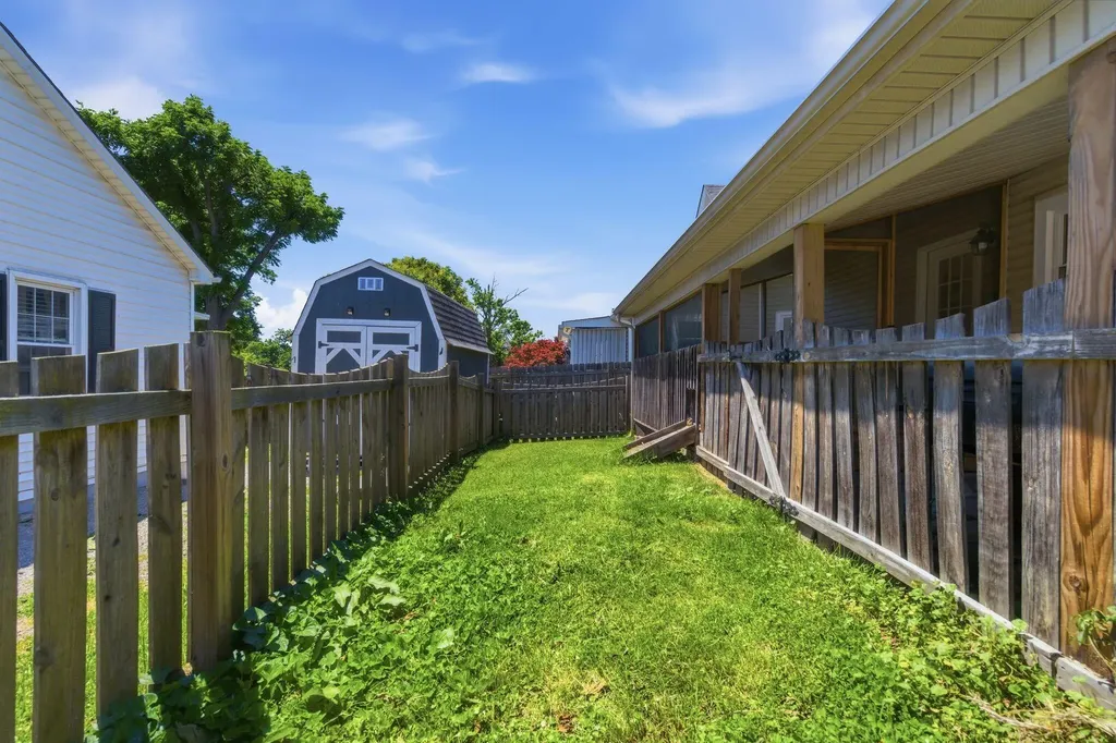 714 Clayton Avenue Georgetown KY 40324
