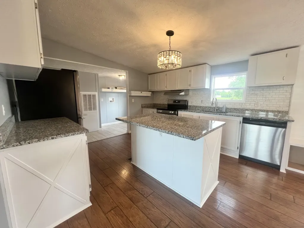 119 Chinn Lane Harrodsburg KY 40330