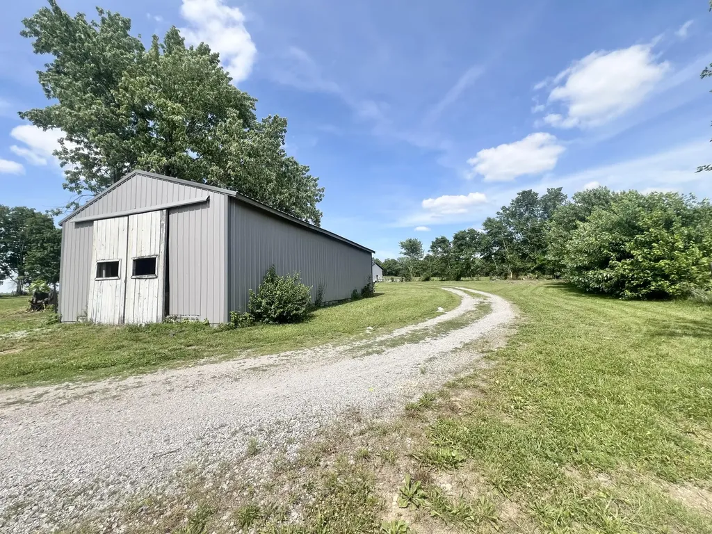 119 Chinn Lane Harrodsburg KY 40330