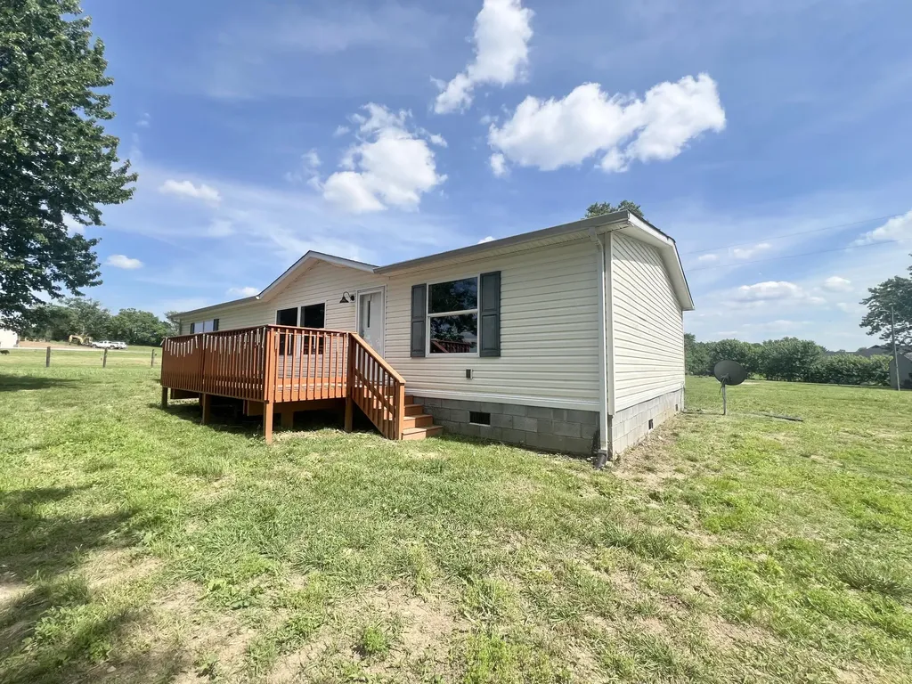 119 Chinn Lane Harrodsburg KY 40330