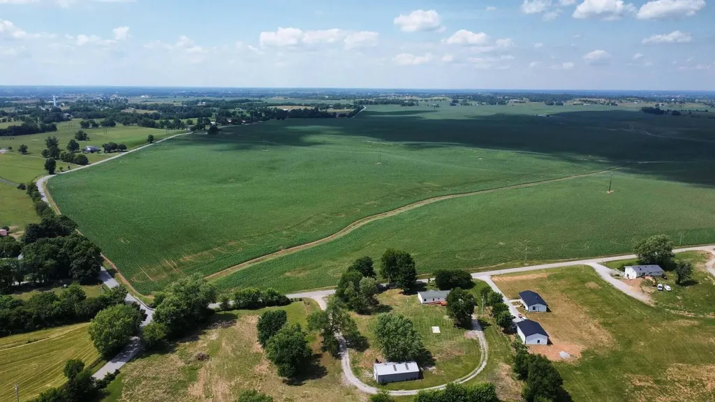 119 Chinn Lane Harrodsburg KY 40330