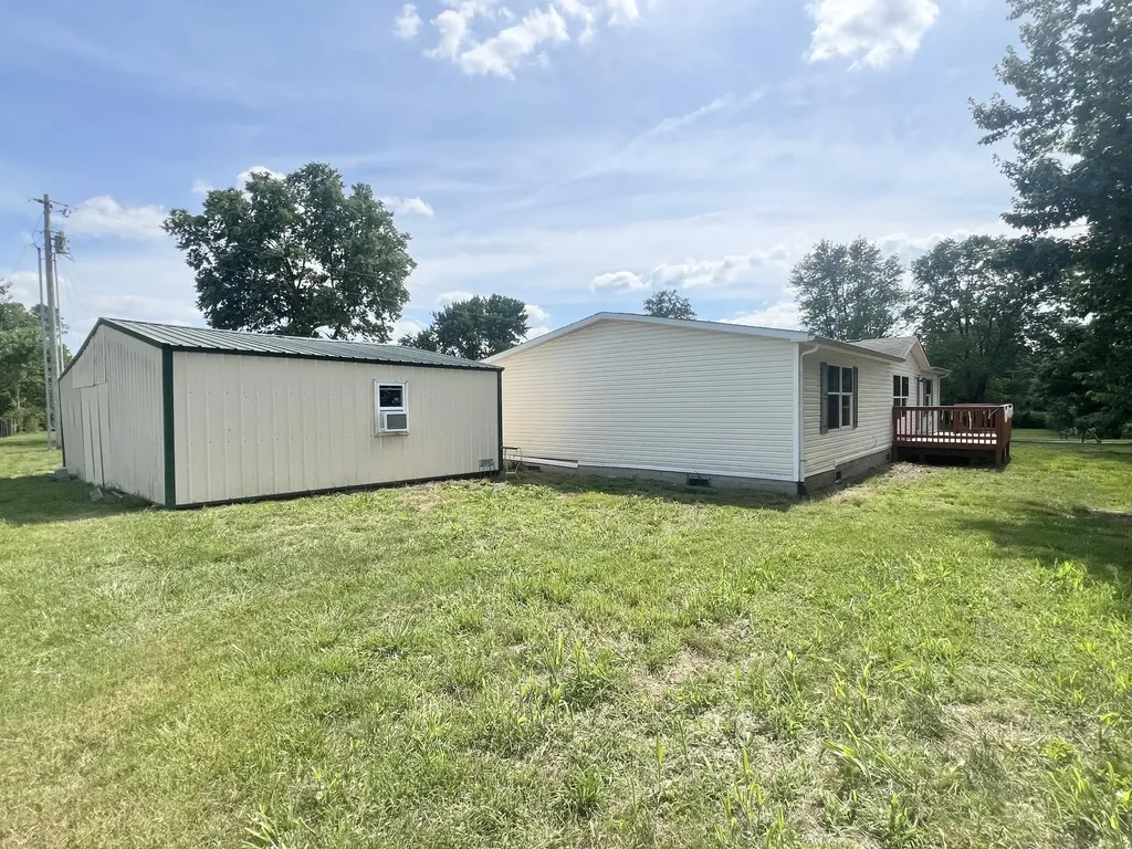 119 Chinn Lane Harrodsburg KY 40330