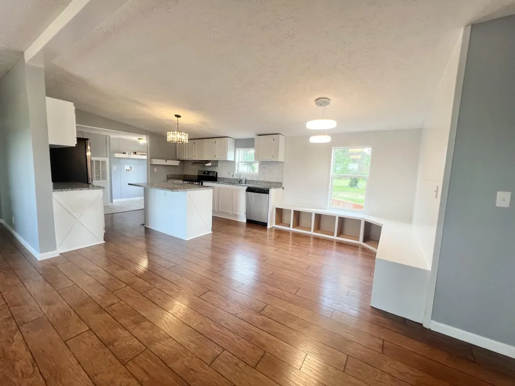 119 Chinn Lane Harrodsburg KY 40330