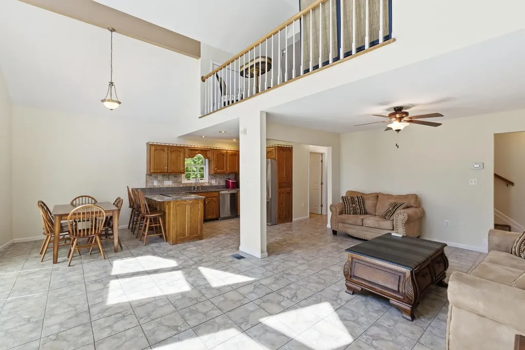 832 Cliffs Edge Road East Bernstadt KY 40729