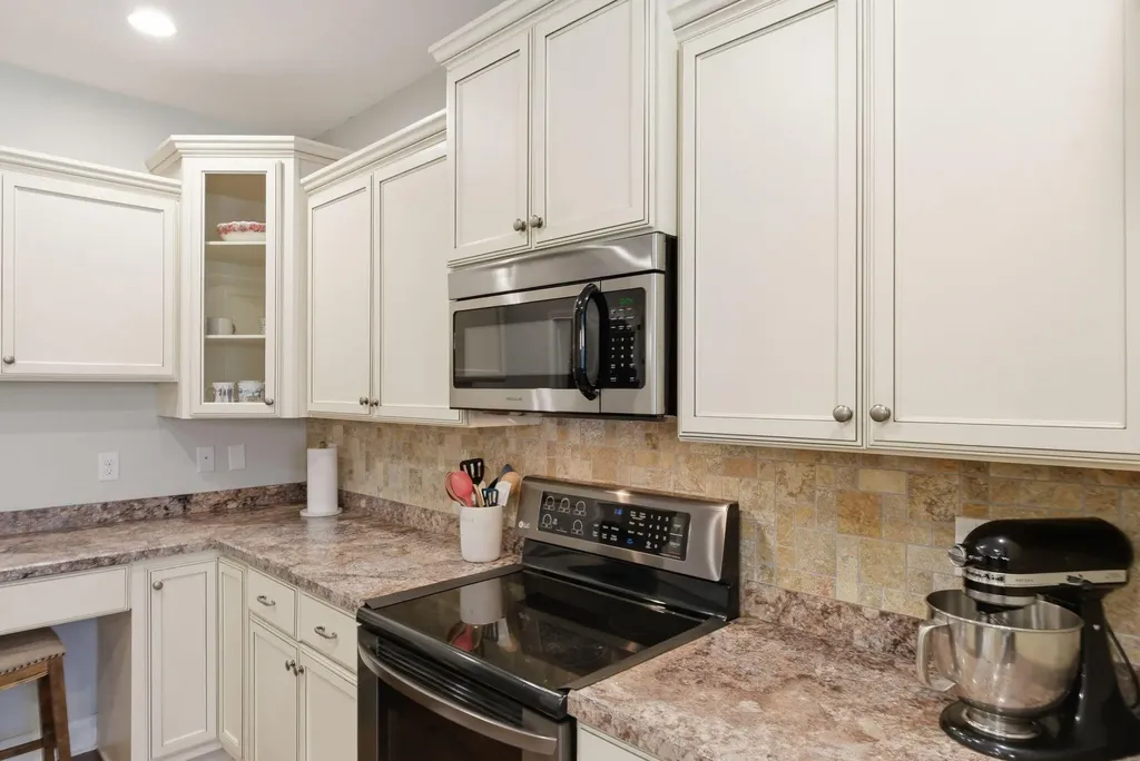 157 Riviera Drive Georgetown KY 40324