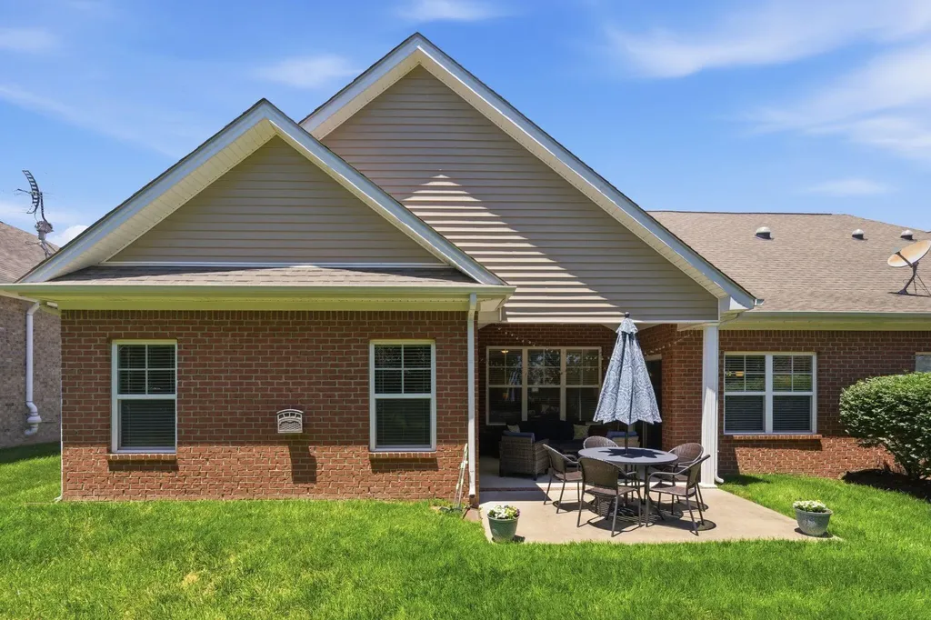 157 Riviera Drive Georgetown KY 40324