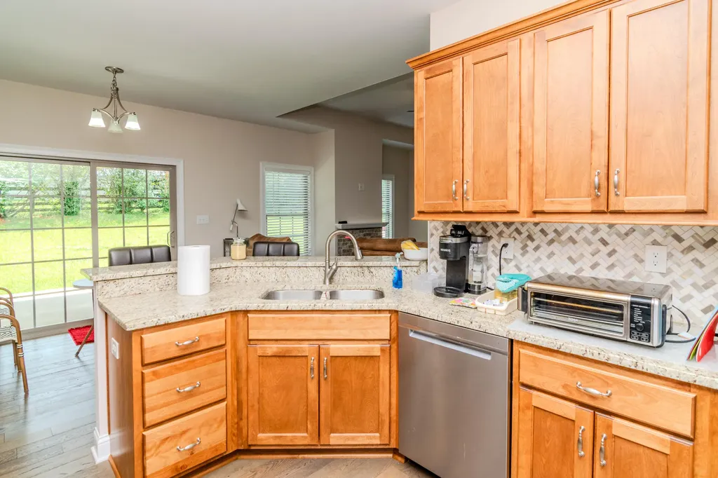 209 Squires Way Nicholasville KY 40356