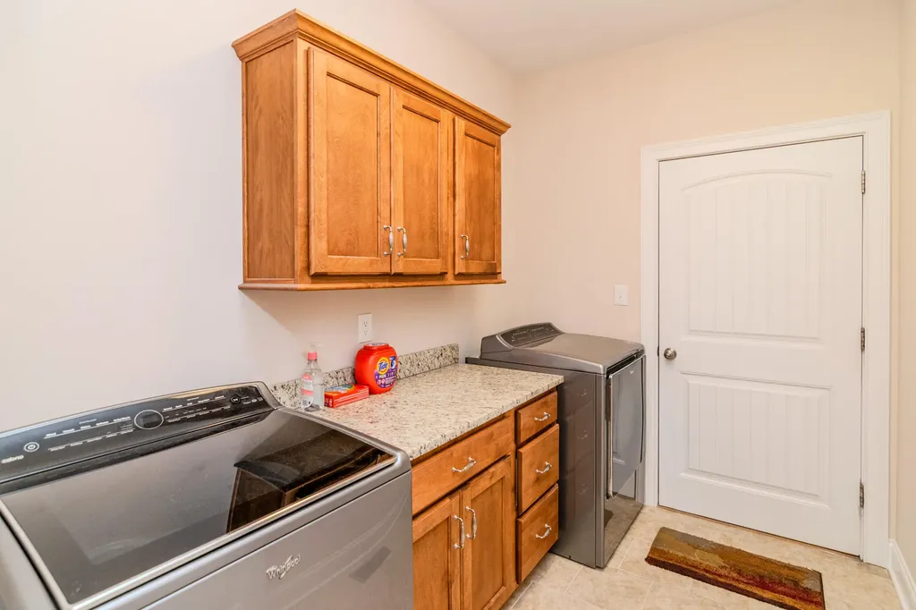 209 Squires Way Nicholasville KY 40356