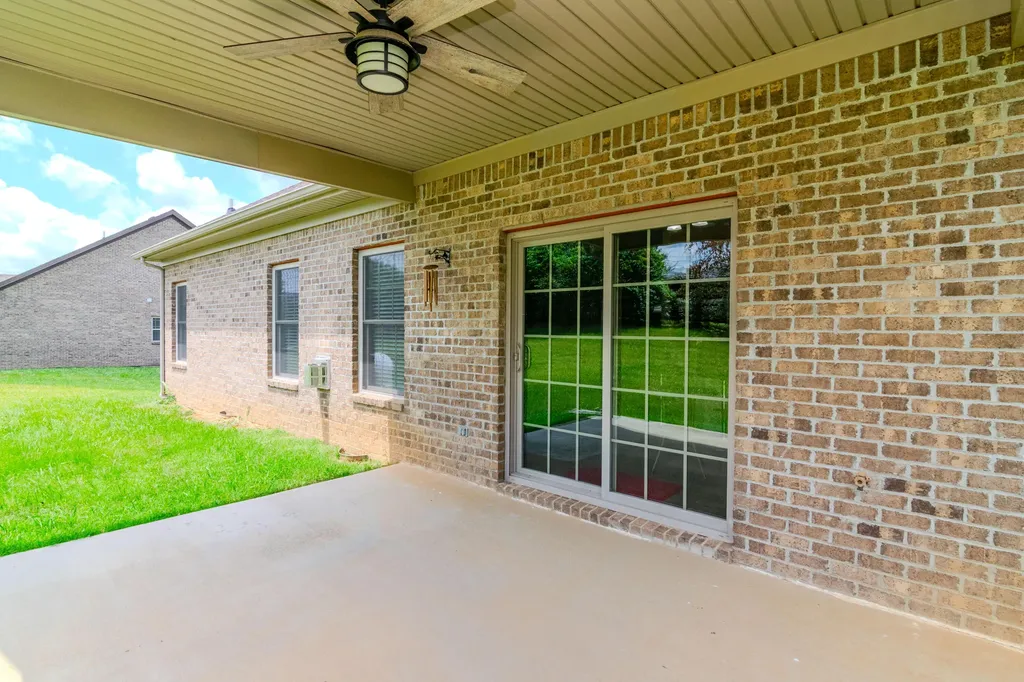 209 Squires Way Nicholasville KY 40356
