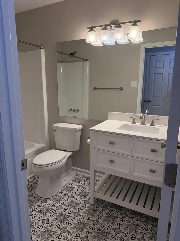 4004 Weber Way Lexington KY 40514