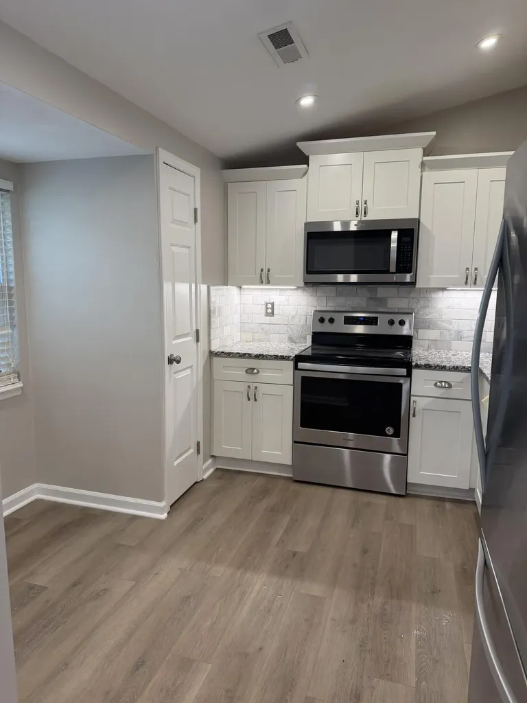 4004 Weber Way Lexington KY 40514