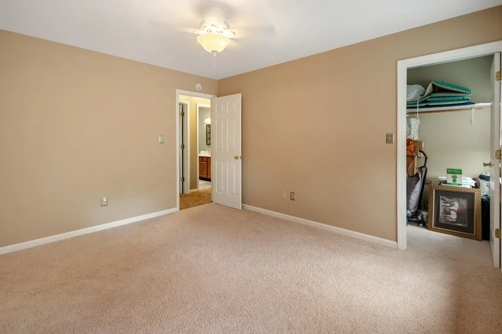 520 Ridgewater Court Lexington KY 40515