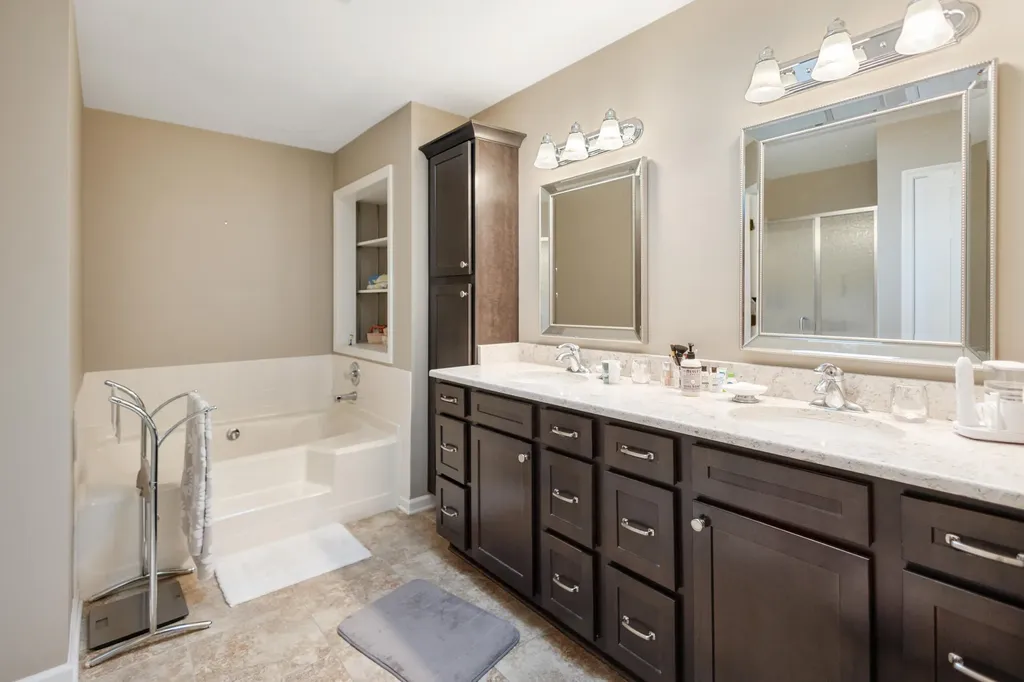 520 Ridgewater Court Lexington KY 40515