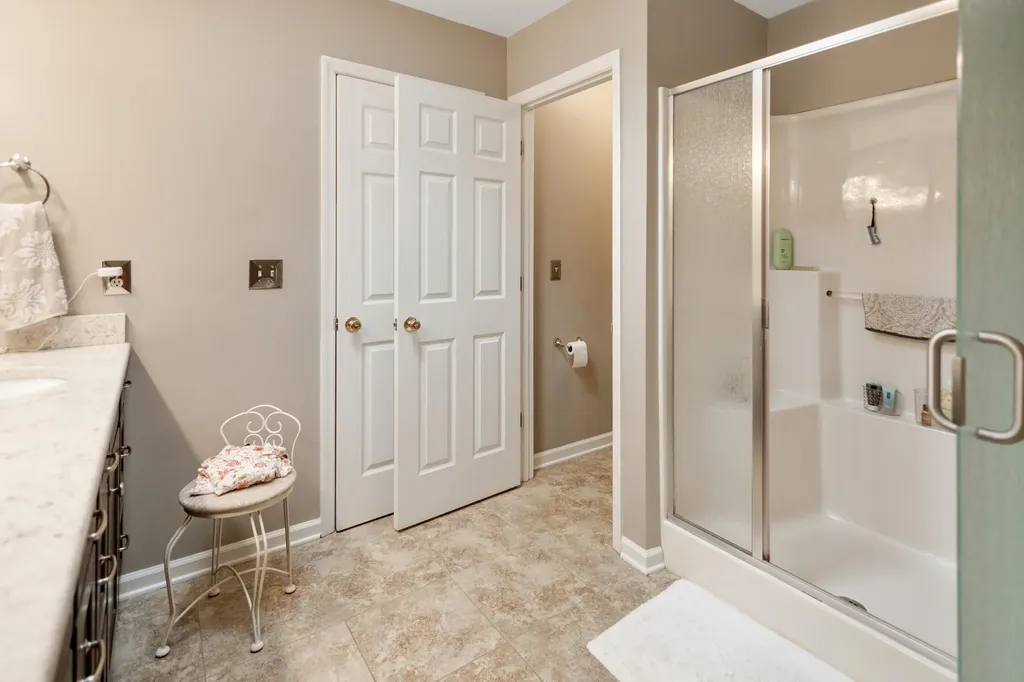 520 Ridgewater Court Lexington KY 40515