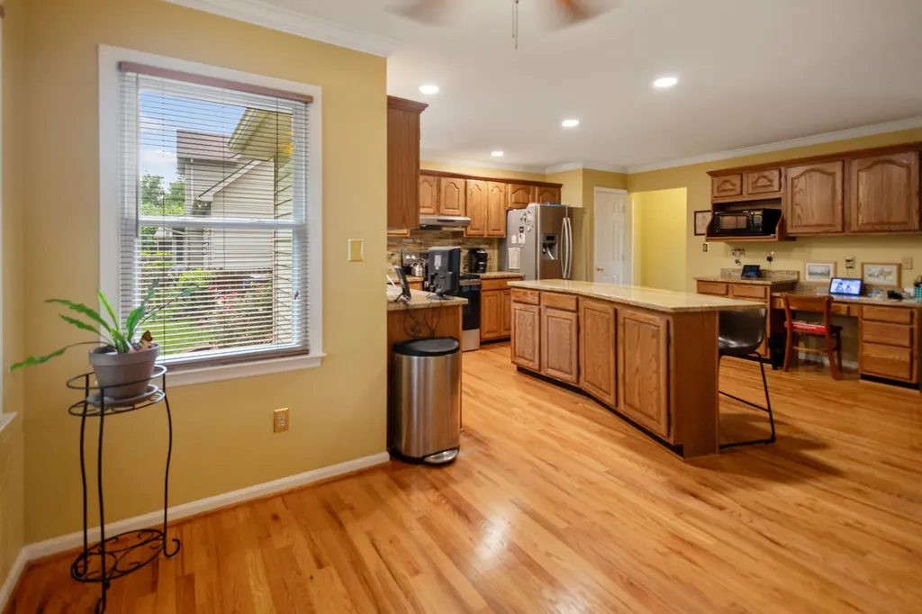 520 Ridgewater Court Lexington KY 40515
