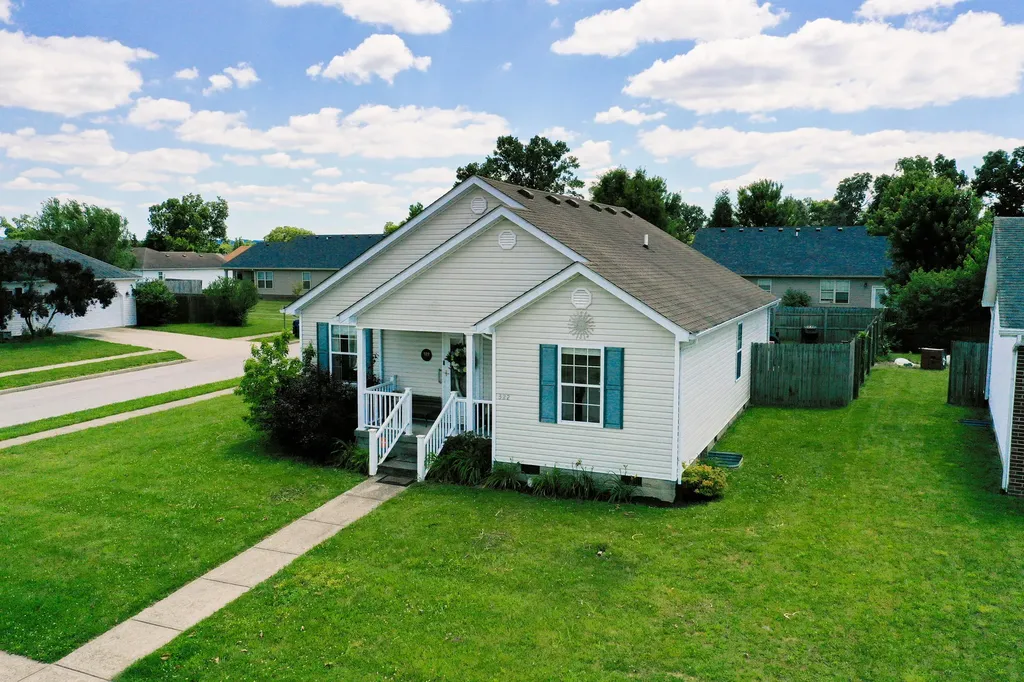 322 Village Drive Berea KY 40403