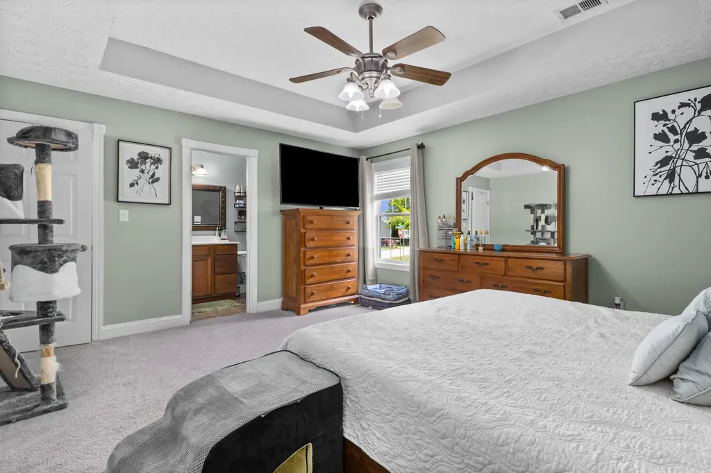 322 Village Drive Berea KY 40403