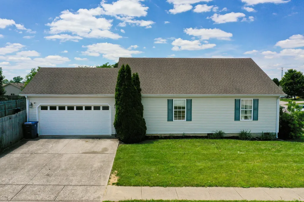 322 Village Drive Berea KY 40403