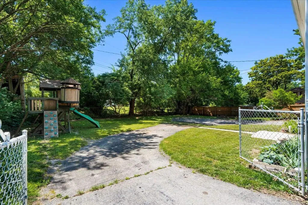 3508 Arden Place Lexington KY 40517