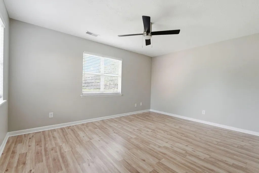 421 Redding Road Lexington KY 40517