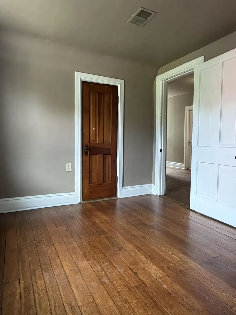 240 W High Street Mt Sterling KY 40353
