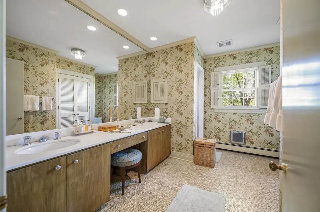 4036 N Cleveland Road Lexington KY 40516