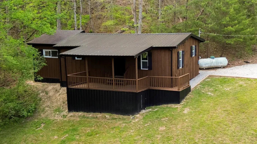 282 Major Wilhoit Road Frenchburg KY 40322