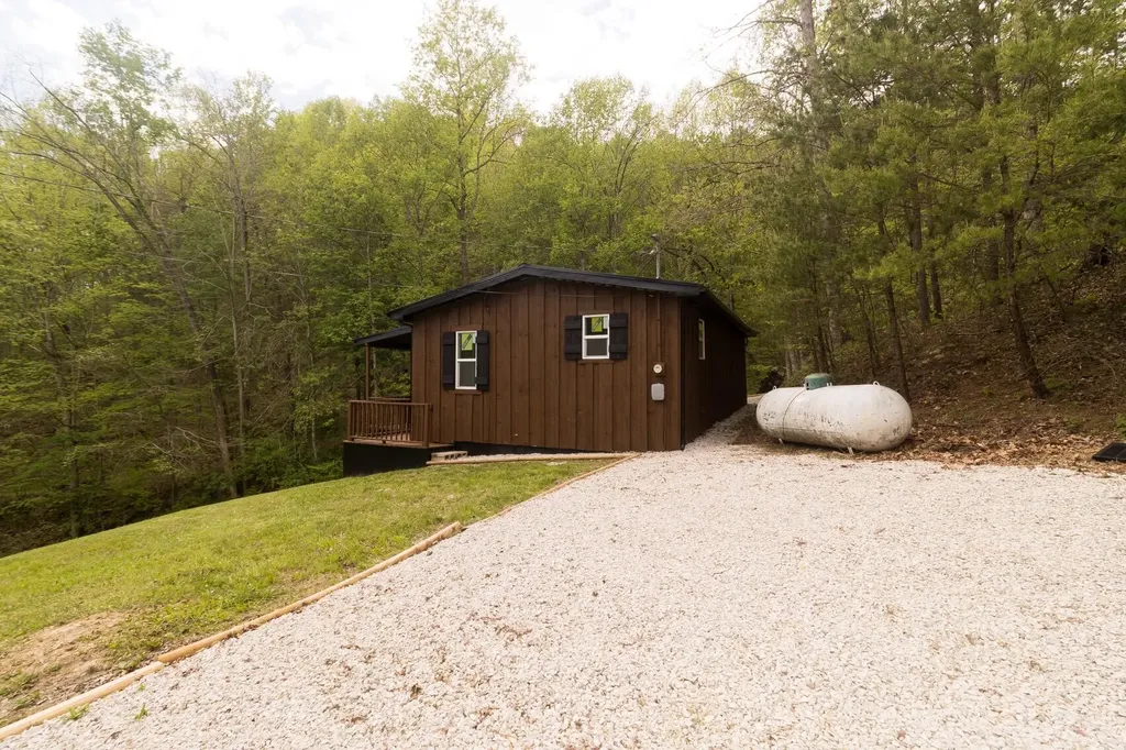 282 Major Wilhoit Road Frenchburg KY 40322