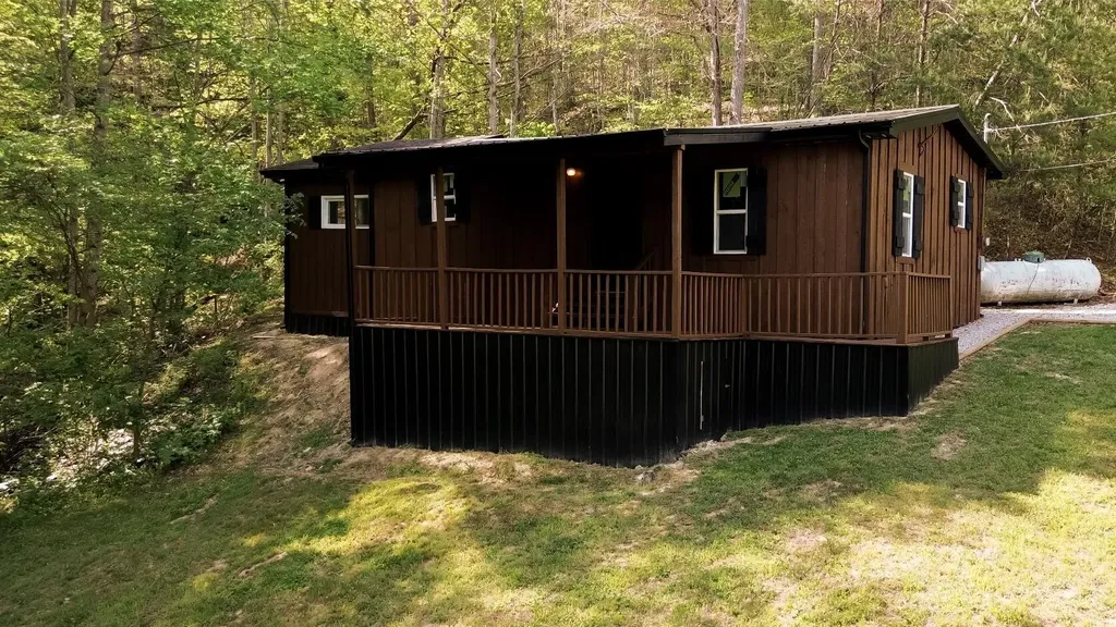 282 Major Wilhoit Road Frenchburg KY 40322