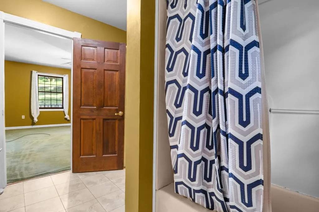 51 Tamarack Trace London KY 40741