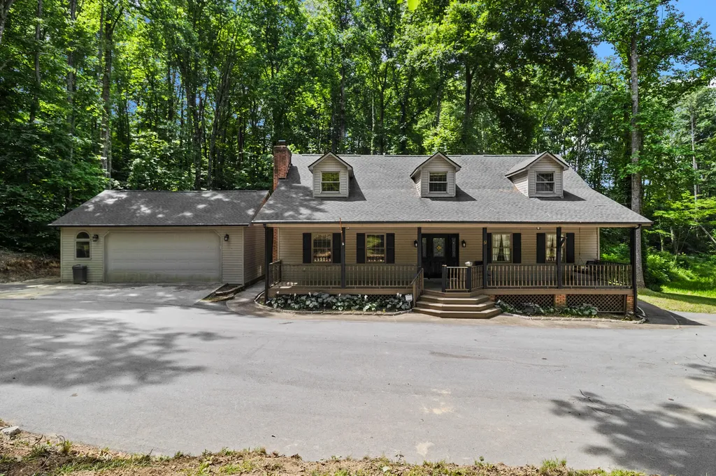 51 Tamarack Trace London KY 40741