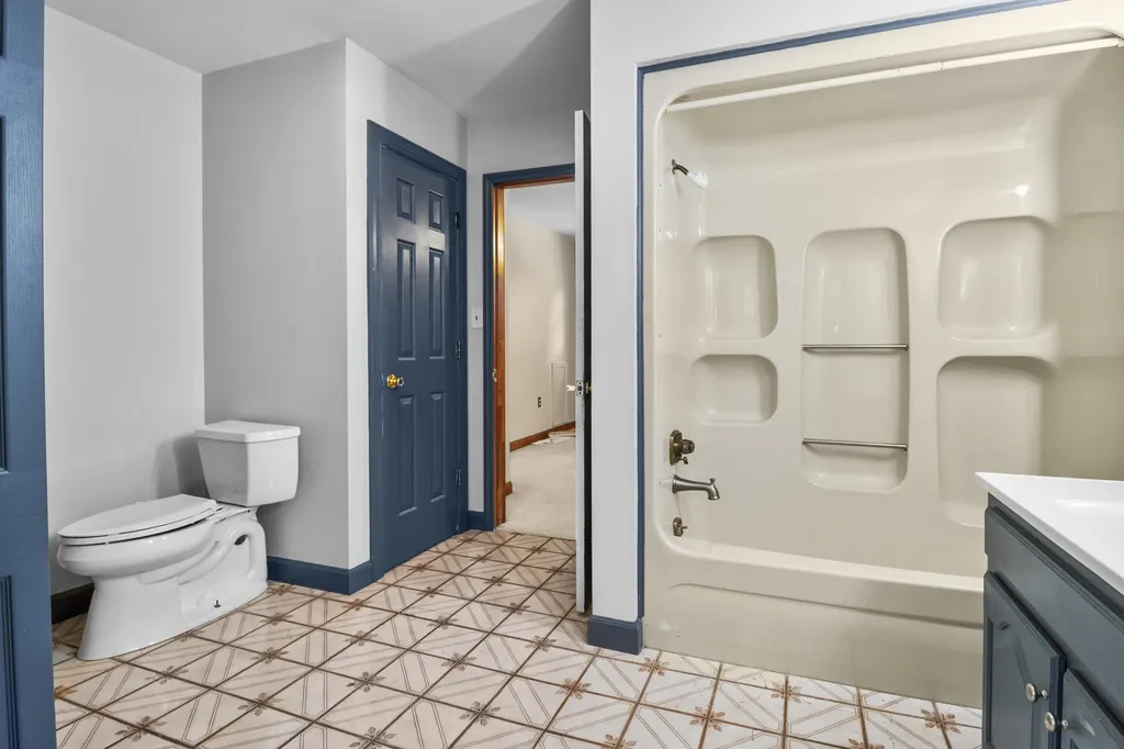 51 Tamarack Trace London KY 40741
