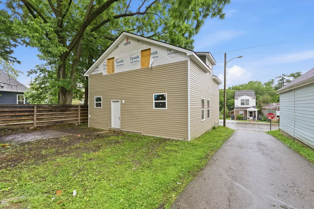210 E 7th Street Lexington KY 40508