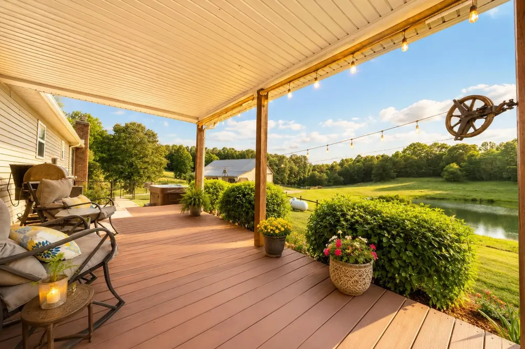 3768 Priceville Road Munfordville KY 42765