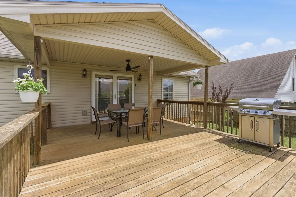 494 Pinehurst Drive Mt Sterling KY 40353